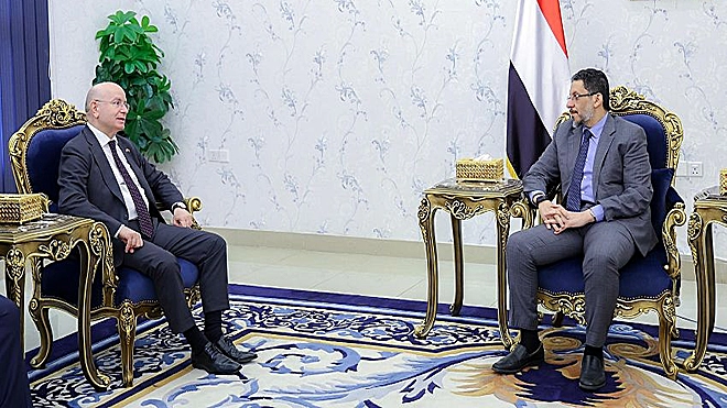 بن مبارك السفير التركي لدى اليمن بن مبارك السفير التركي لدى اليمن